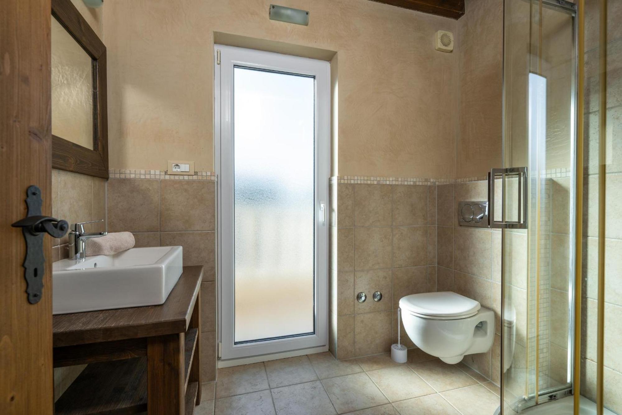 Villa CASTAGNA holiday home Premantura Esterno foto