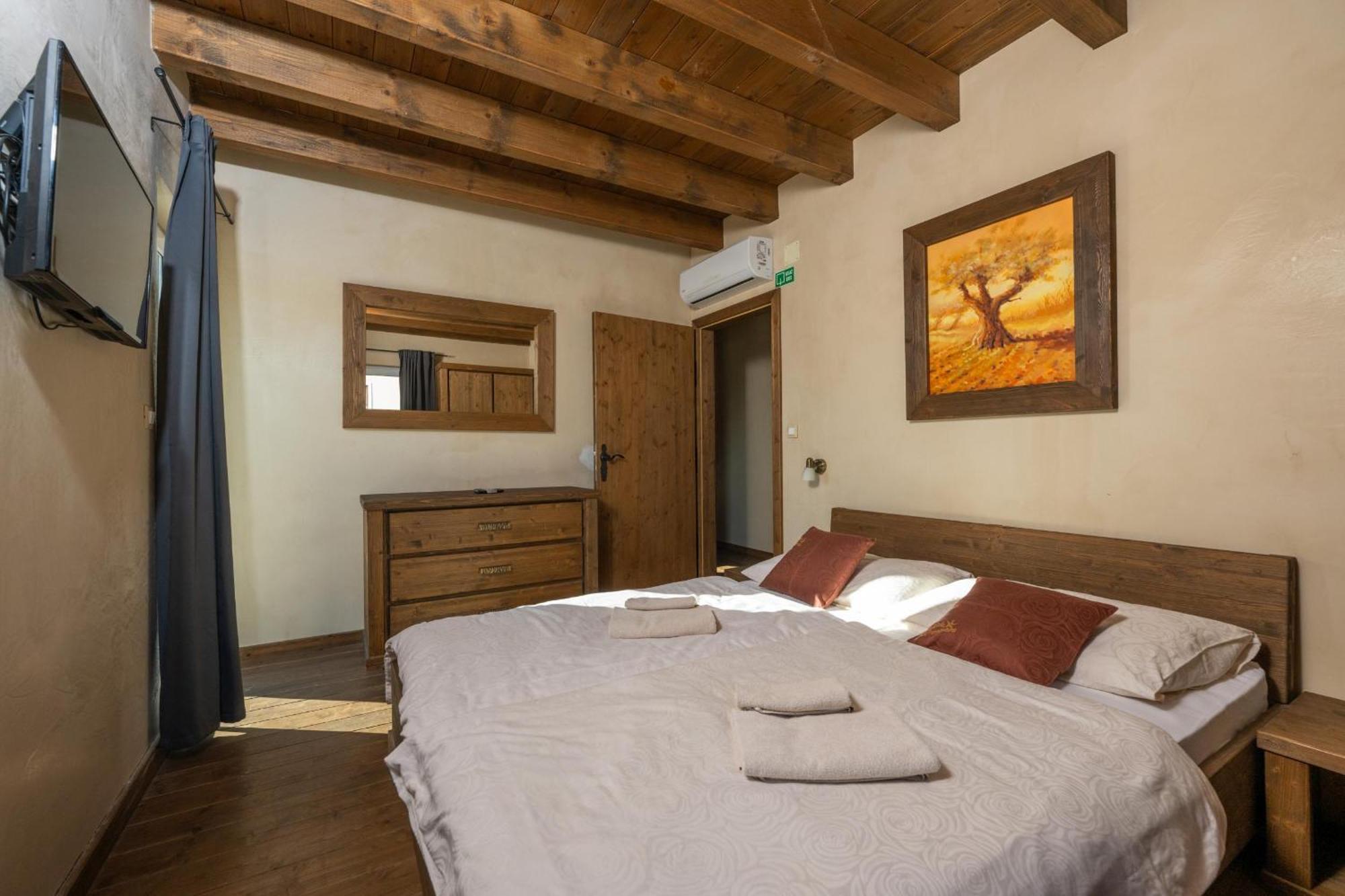 Villa CASTAGNA holiday home Premantura Esterno foto